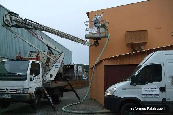 Aïllaments Jusgon, s.l., empresa de reformes a Palafrugell